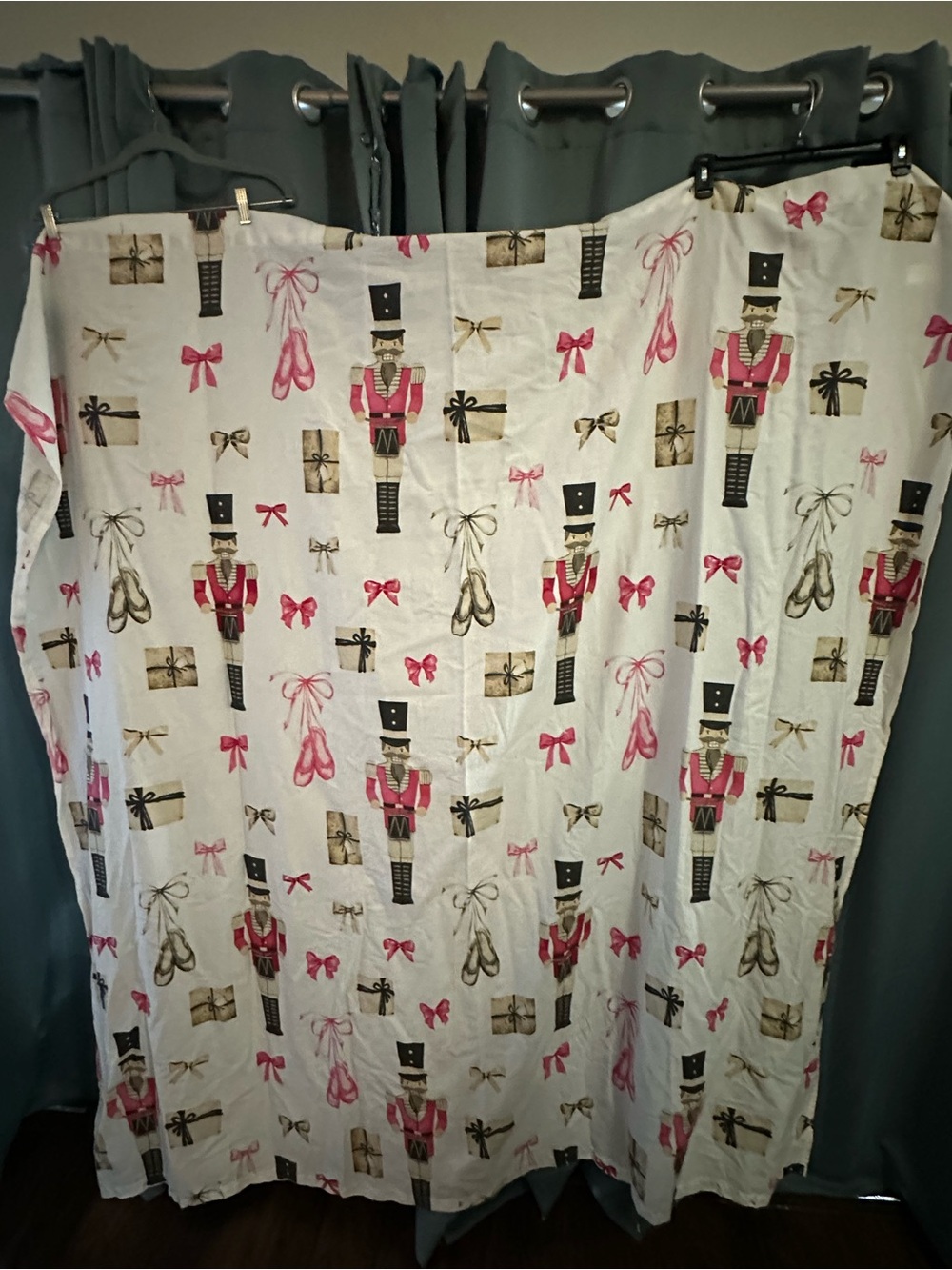 Kassatex Fine Linens Christmas Nutcracker Ballet Fabric Shower Curtain 72x72